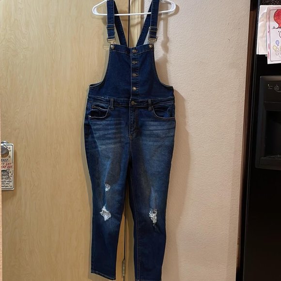 No Boundaries Denim - Junior XL 15/17 Women Medium/large Dark Denim Distressed Overalls